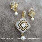 Fashion Pendant Set